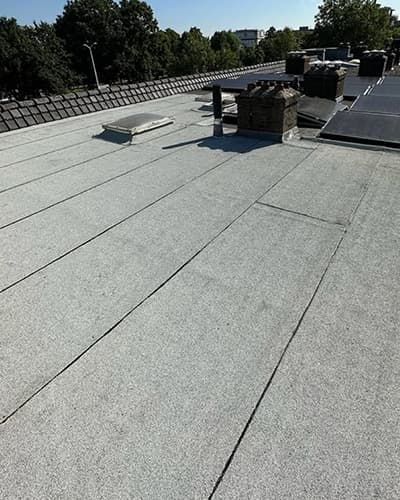 Dak gerenoveerd voor het plaatsen van zonnepanelen in Galecop, Nieuwegein